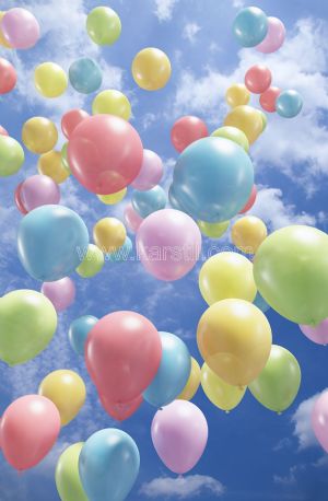 Gökyüzü-Uçan Renkli Balonlar